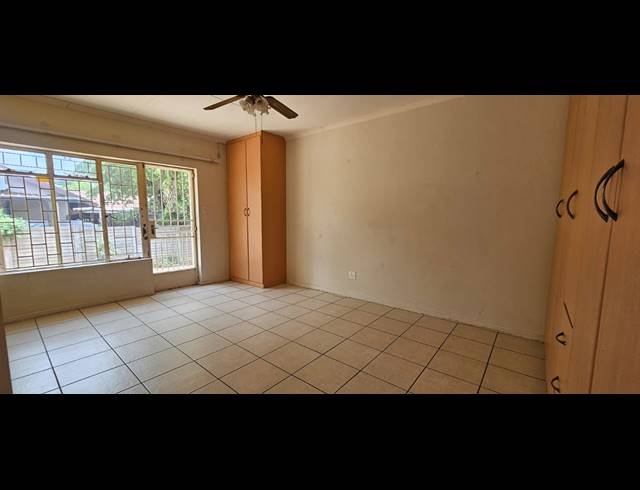3 BEDROOM FREESTANDING FOR SALE IN PROTEA PARK